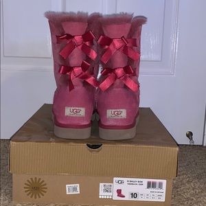 Ugg Bailey Bow